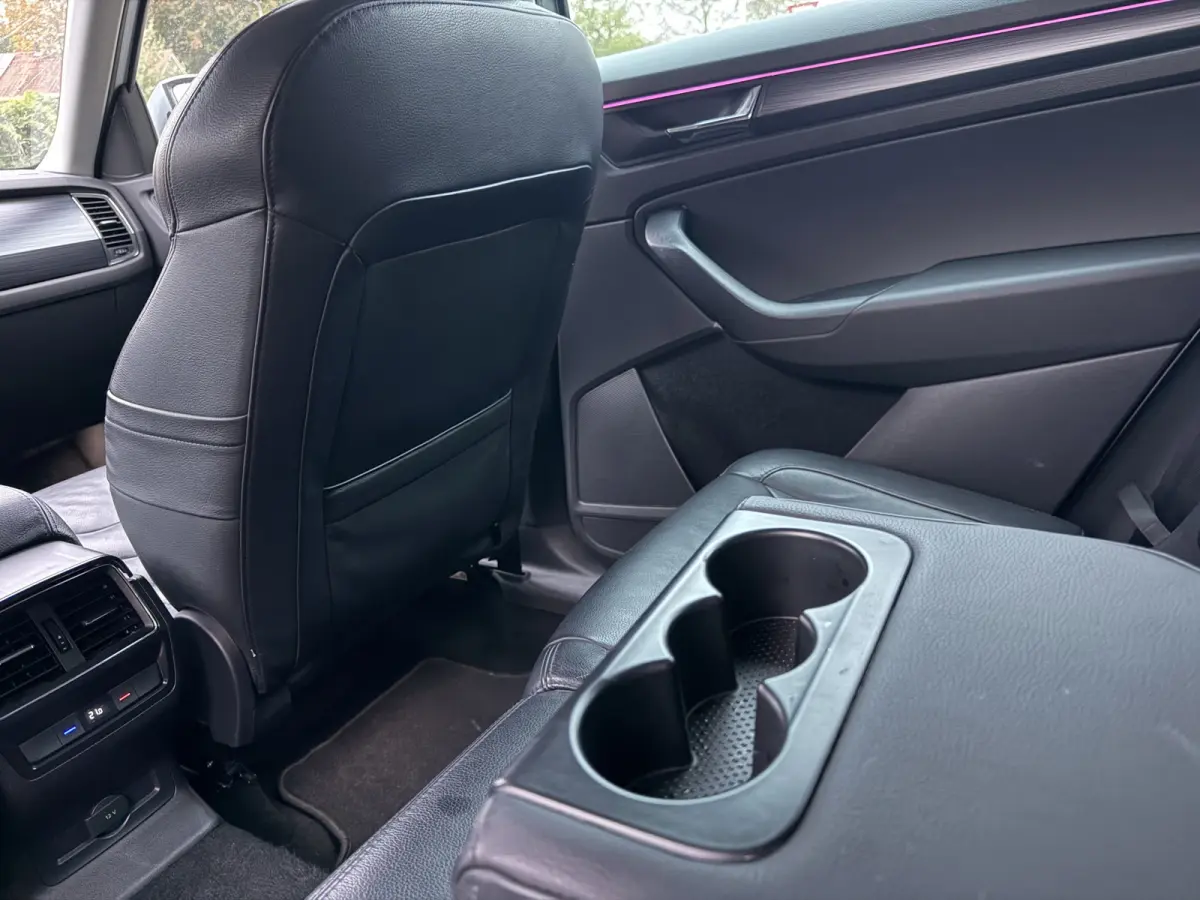 1.5 TSi ACT 150pk Comfort+ 5p., Leer | Trekhaak | Camera | Navi & Carplay | Digi dashboard