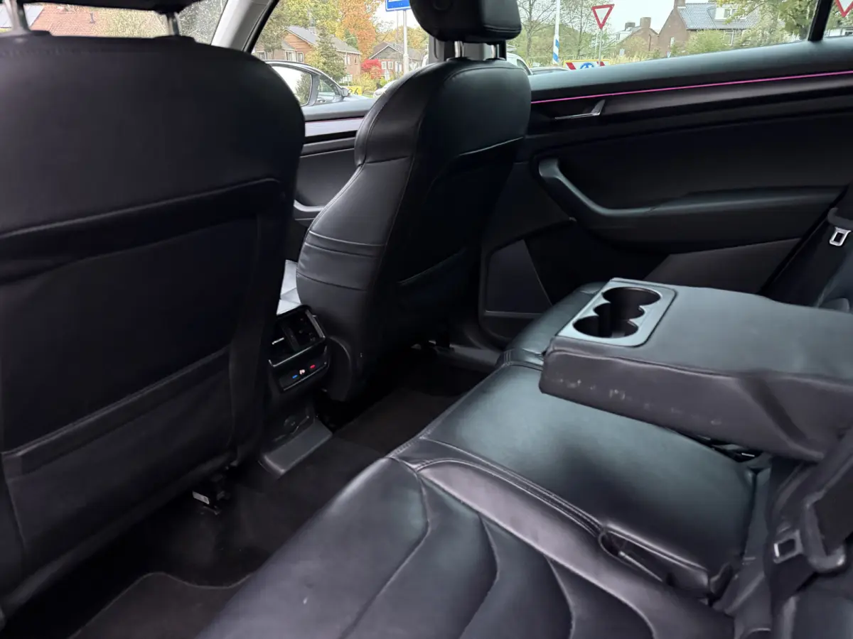 1.5 TSi ACT 150pk Comfort+ 5p., Leer | Trekhaak | Camera | Navi & Carplay | Digi dashboard