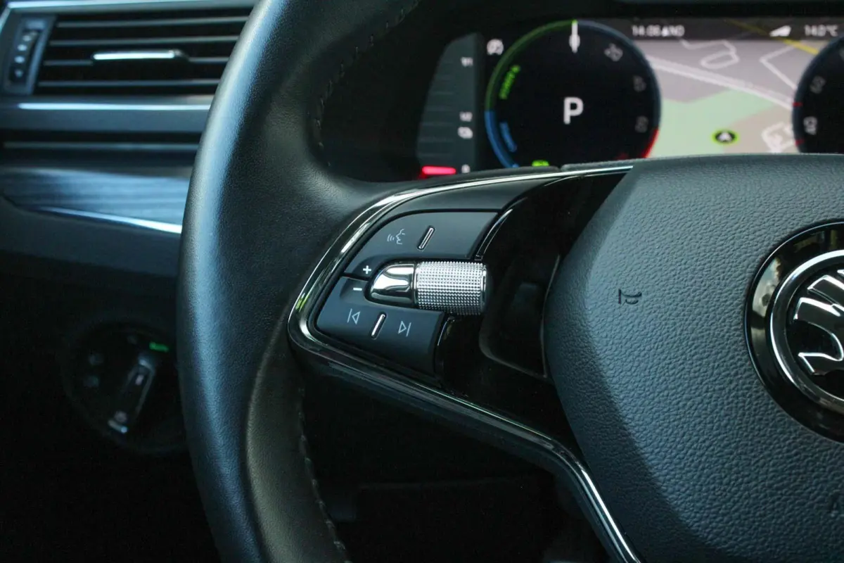 1.4 TSI 218pk DSG iV Business Edition Plus | SoH 95% | Trekhaak | Elektrische Stoelen | Camera | Stoelverwarming | Cruise Control | Navigatie