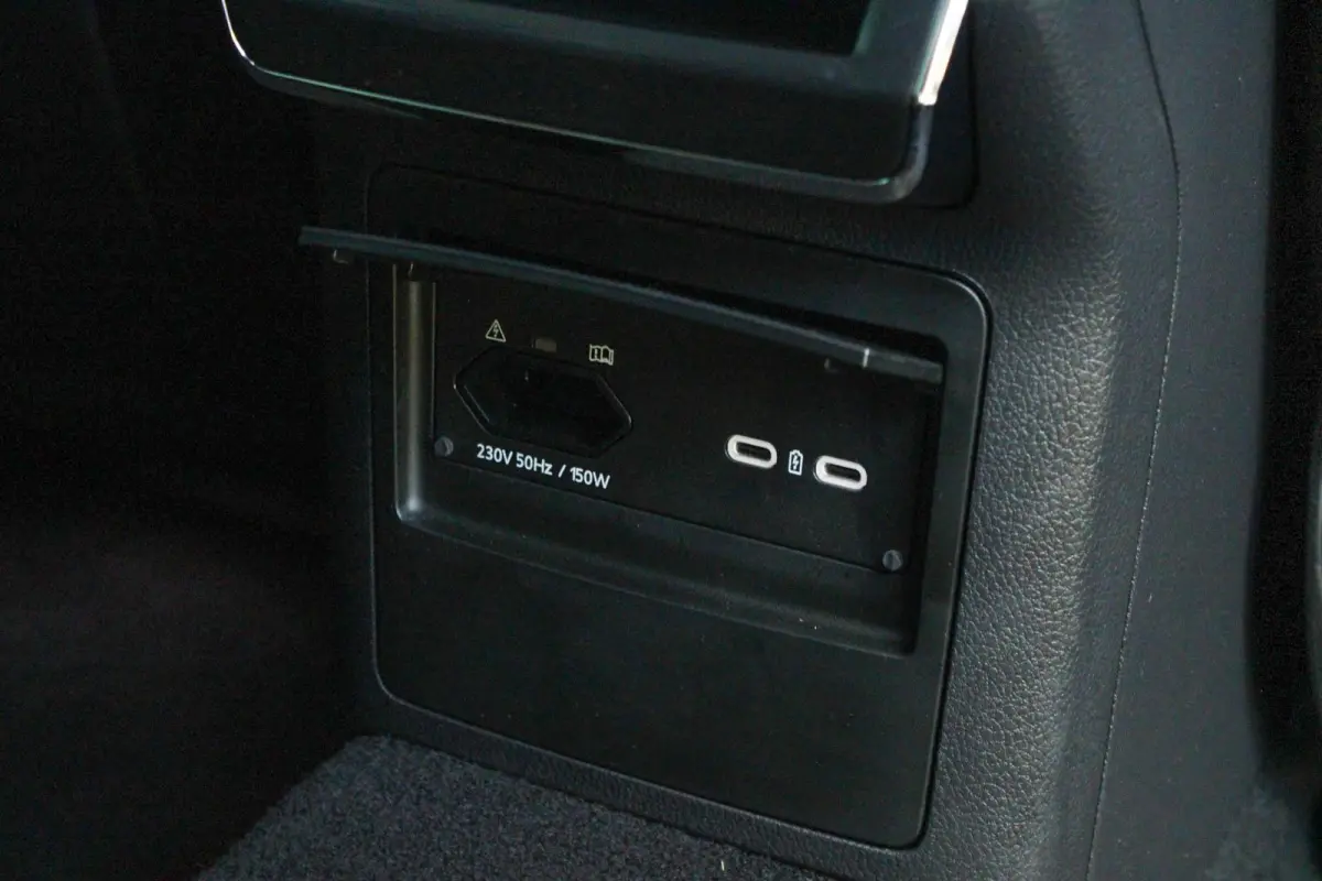 1.4 TSI 218pk DSG iV Business Edition Plus | SoH 95% | Trekhaak | Elektrische Stoelen | Camera | Stoelverwarming | Cruise Control | Navigatie
