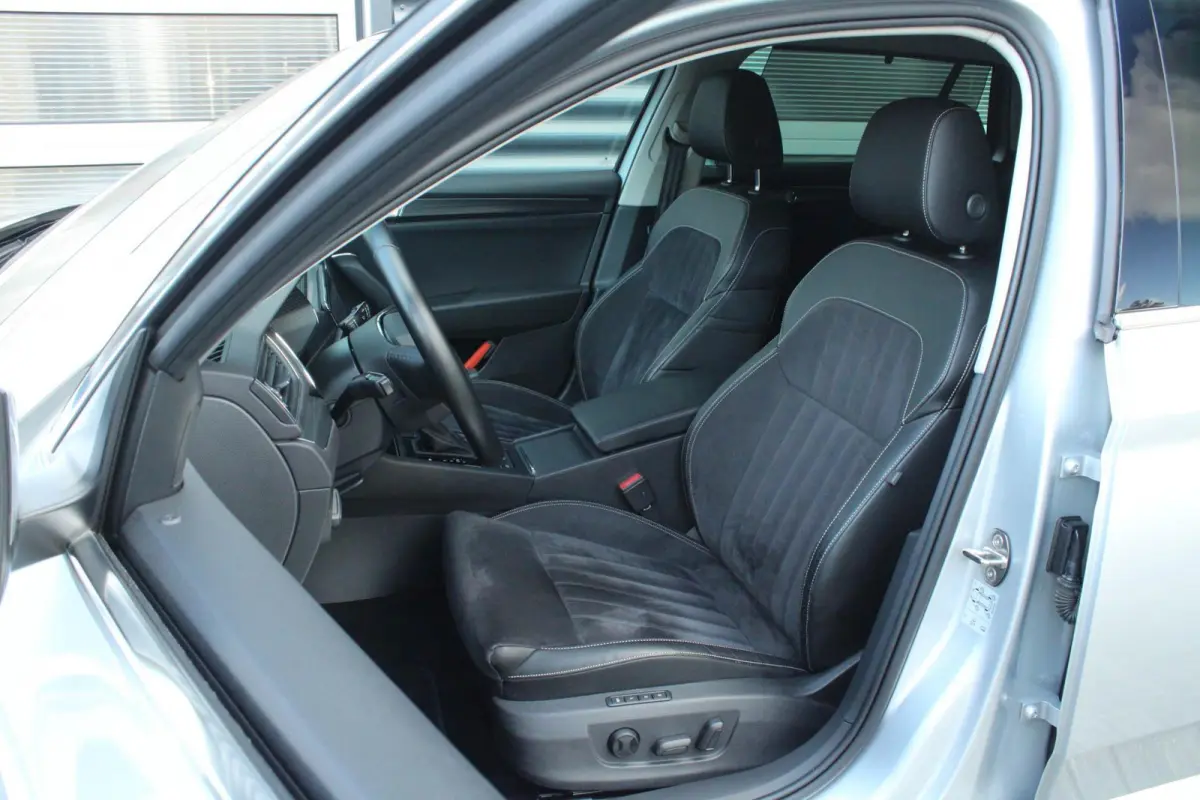 1.4 TSI 218pk DSG iV Business Edition Plus | SoH 95% | Trekhaak | Elektrische Stoelen | Camera | Stoelverwarming | Cruise Control | Navigatie
