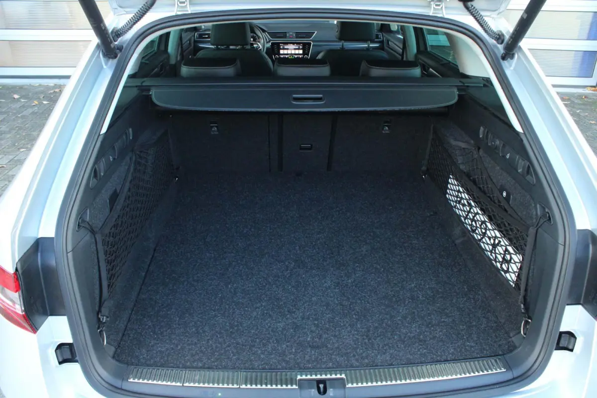 1.4 TSI 218pk DSG iV Business Edition Plus | SoH 95% | Trekhaak | Elektrische Stoelen | Camera | Stoelverwarming | Cruise Control | Navigatie