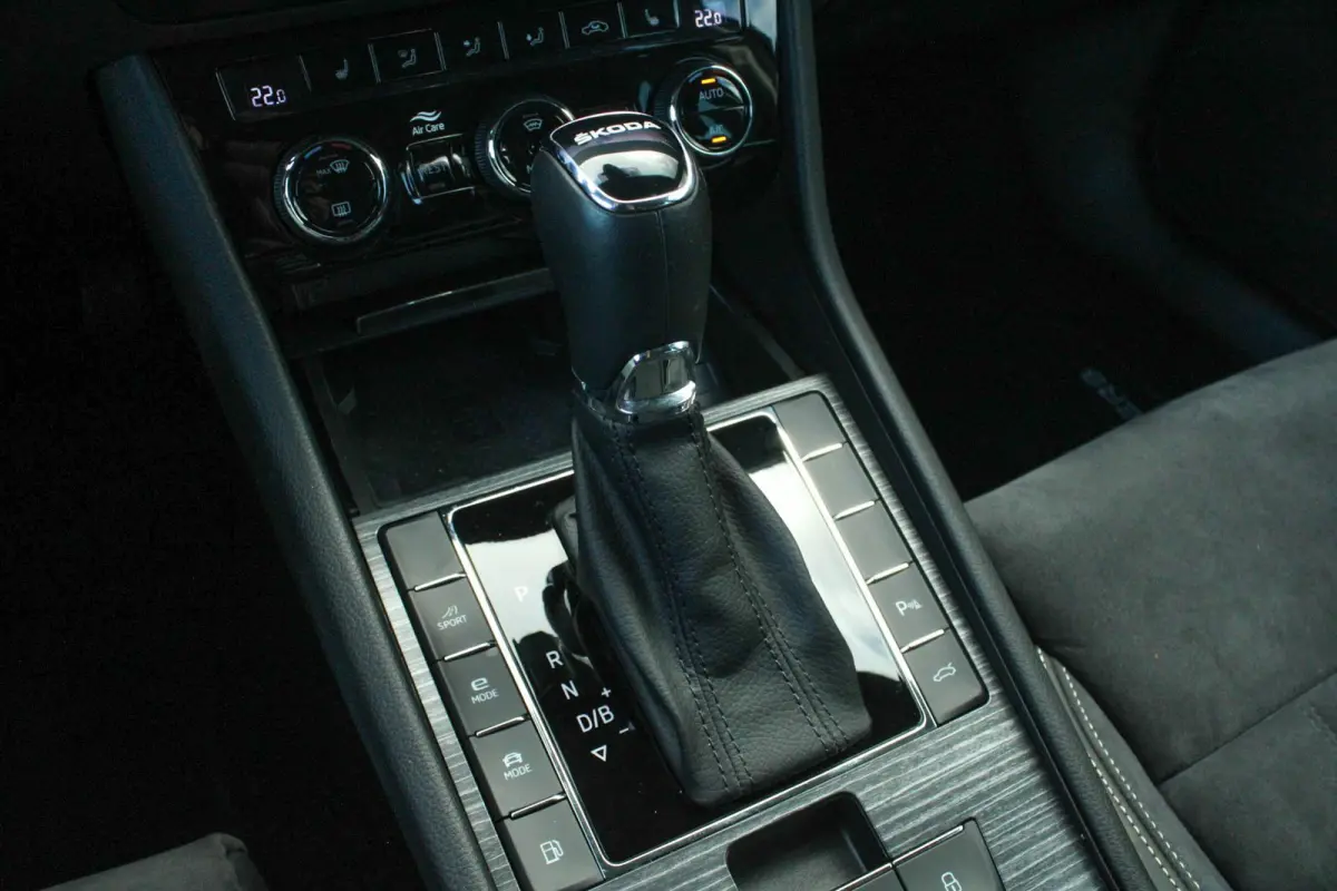 1.4 TSI 218pk DSG iV Business Edition Plus | SoH 95% | Trekhaak | Elektrische Stoelen | Camera | Stoelverwarming | Cruise Control | Navigatie