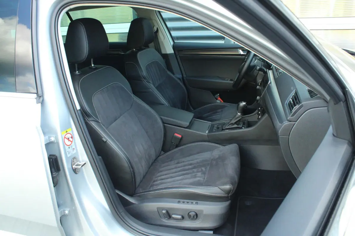 1.4 TSI 218pk DSG iV Business Edition Plus | SoH 95% | Trekhaak | Elektrische Stoelen | Camera | Stoelverwarming | Cruise Control | Navigatie