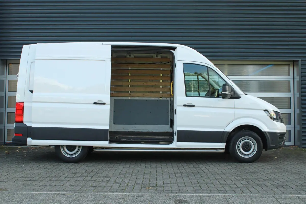 35 2.0 TDI 140pk AUT L3H3 Comfortline | Trekhaak | Achteruitrijcamera | Navigatie | Verwarmbare Voorruit | Cruise Control