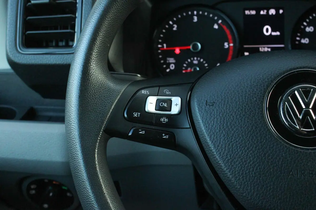 35 2.0 TDI 140pk AUT L3H3 Comfortline | Trekhaak | Achteruitrijcamera | Navigatie | Verwarmbare Voorruit | Cruise Control