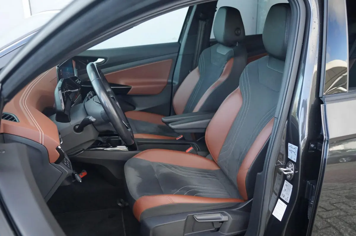 204pk Business 77 kWh | SoH 93% | Matrix LED | Apple Carplay/Android Auto