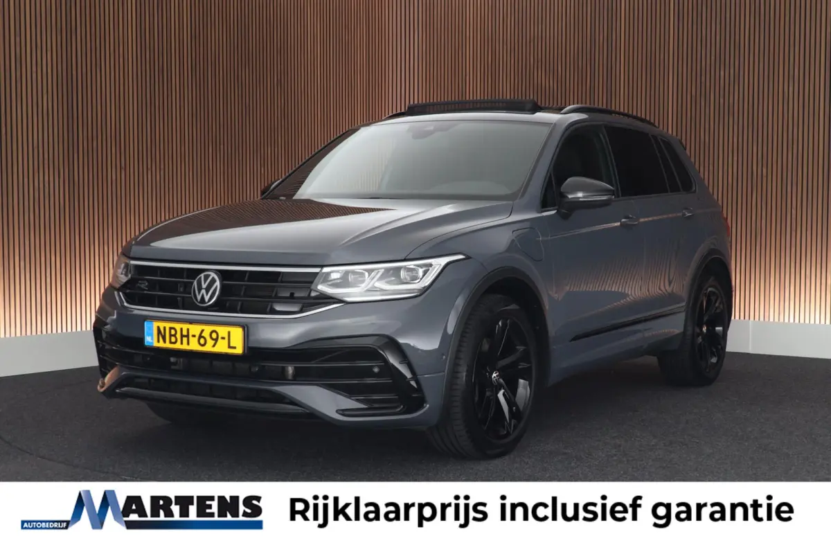 1.4 TSI 245pk eHybrid R-Line Business Black Style Trekhaak Camera Keyless Stoelverwarming Virtual Cockpit Navigatie Panoramadak