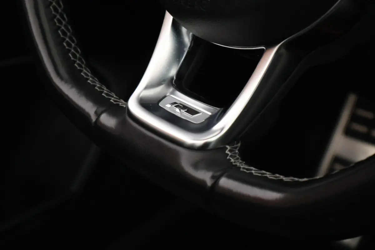 1.5 TSI 150pk DSG R-Line Trekhaak LED Beats Virtual cockpit Camera Adaptive cruise