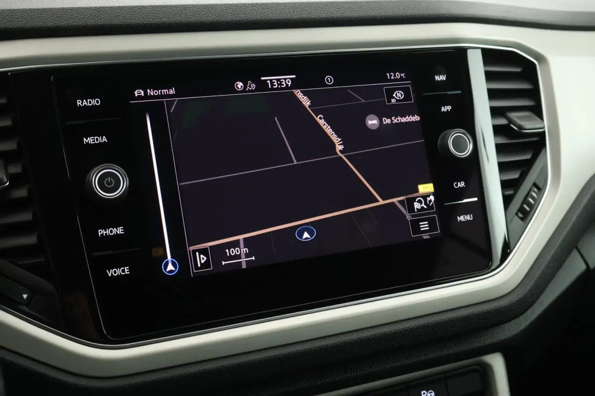 1.5 TSI 150pk DSG R-Line Trekhaak LED Beats Virtual cockpit Camera Adaptive cruise