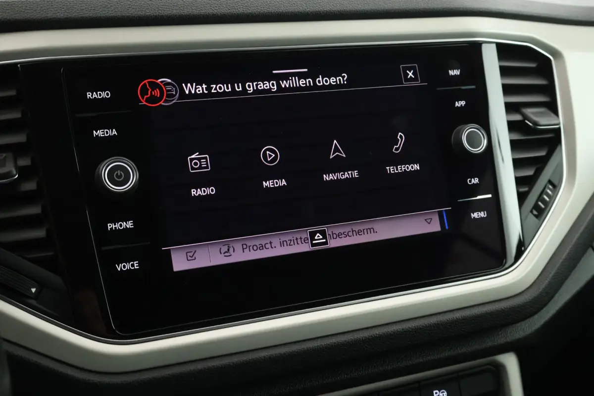 1.5 TSI 150pk DSG R-Line Trekhaak LED Beats Virtual cockpit Camera Adaptive cruise