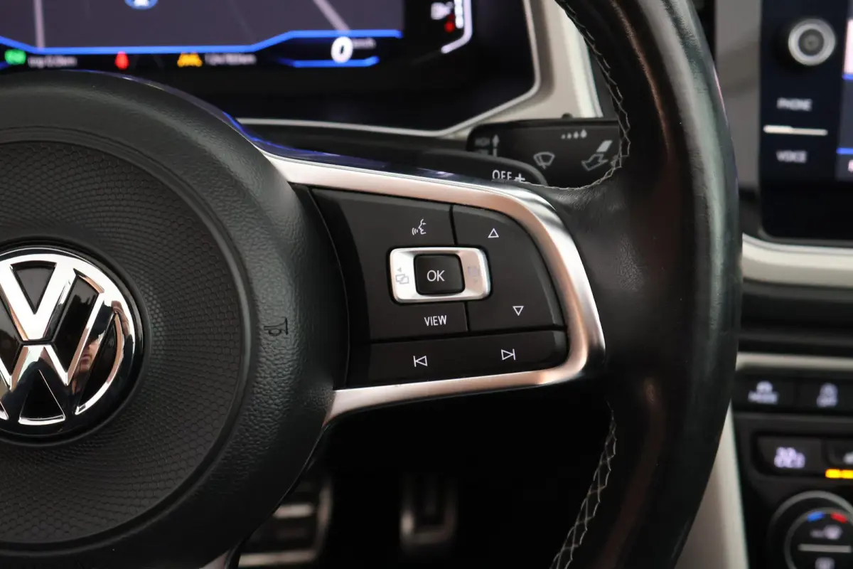 1.5 TSI 150pk DSG R-Line Trekhaak LED Beats Virtual cockpit Camera Adaptive cruise