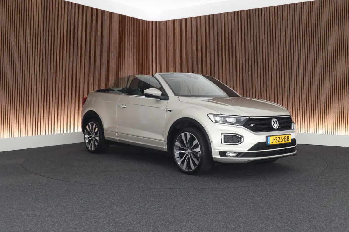 1.5 TSI 150pk DSG R-Line Trekhaak LED Beats Virtual cockpit Camera Adaptive cruise