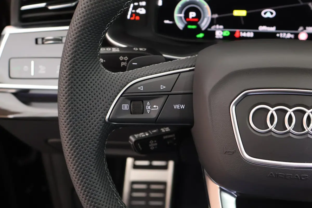 60 TFSI e 490pk quattro Pro Line S Competition Trekhaak 360Camera B&O HUD Memory Sluithulp Panoramadak Luchtvering Navigatie