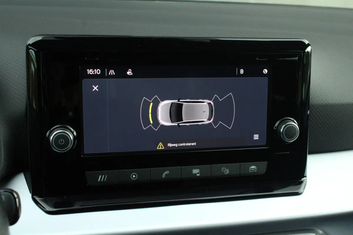 1.0 EcoTSI 110pk FR Business Intense | Stoelverwarming | Cruise Control | Climate Control | Parkeersensoren | Apple CarPlay / Android Auto