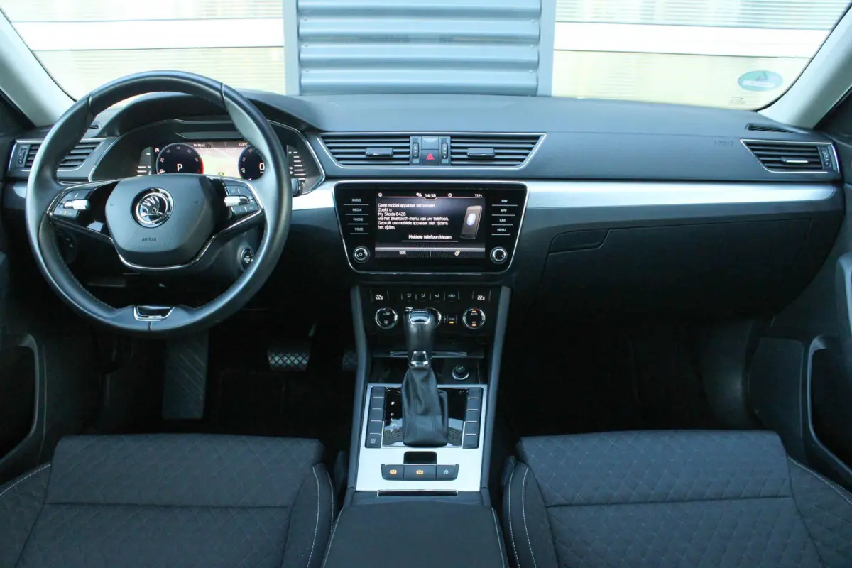 1.5 TSI 150pk DSG ACT Business Edition | Trekhaak Wegklapbaar | Parkeersensoren Achter | Navigatie | Apple CarPlay/ Android Auto | Cruise Control