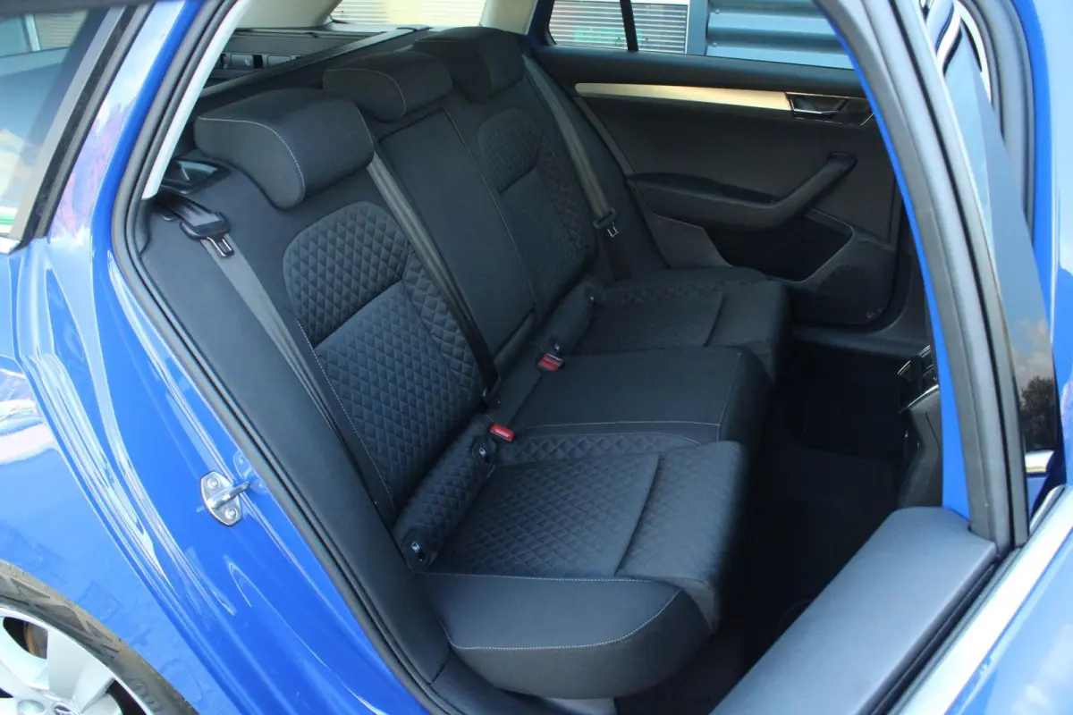 1.5 TSI 150pk DSG ACT Business Edition | Trekhaak Wegklapbaar | Parkeersensoren Achter | Navigatie | Apple CarPlay/ Android Auto | Cruise Control