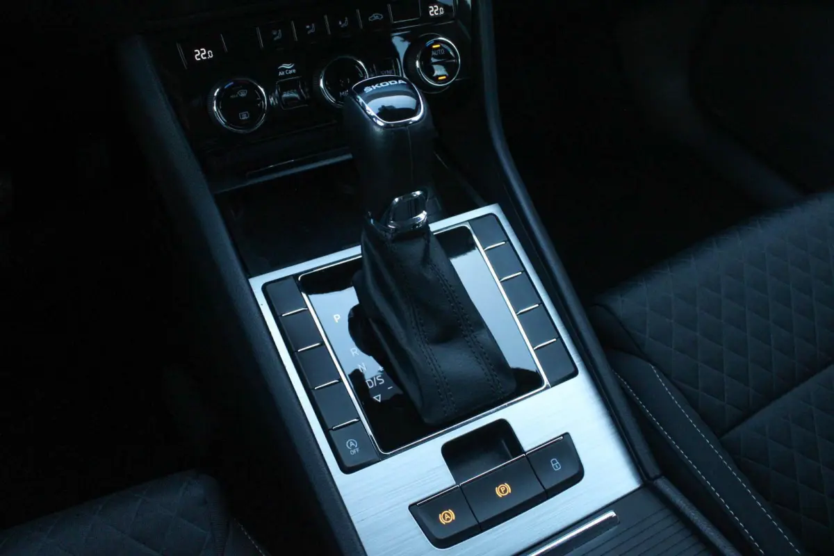 1.5 TSI 150pk DSG ACT Business Edition | Trekhaak Wegklapbaar | Parkeersensoren Achter | Navigatie | Apple CarPlay/ Android Auto | Cruise Control