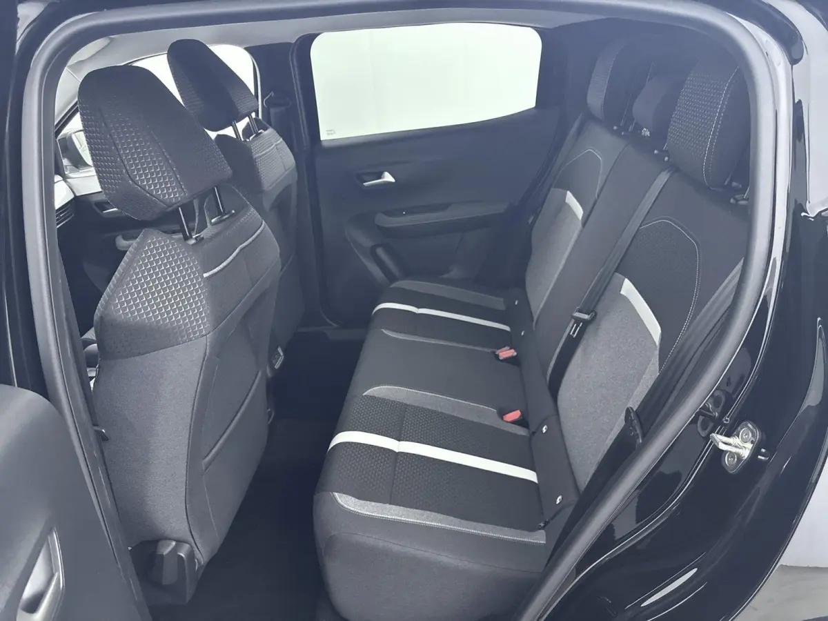 1.2 Turbo Hybrid GS Stoel/Stuur verwarming | Camera| AGR Stoel| LM Velgen| Apple Carplay/Android Auto