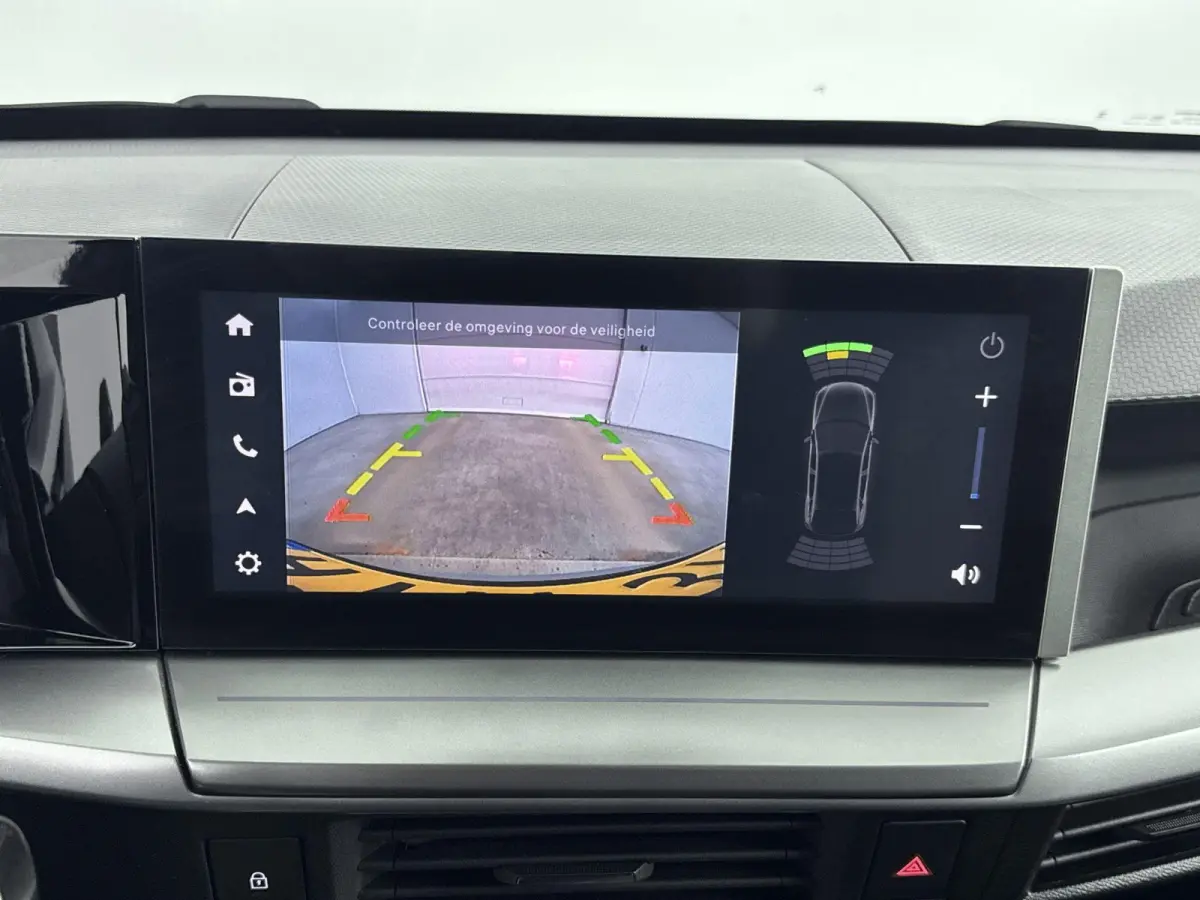 1.2 Turbo Hybrid GS Stoel/Stuur verwarming | Camera| AGR Stoel| LM Velgen| Apple Carplay/Android Auto