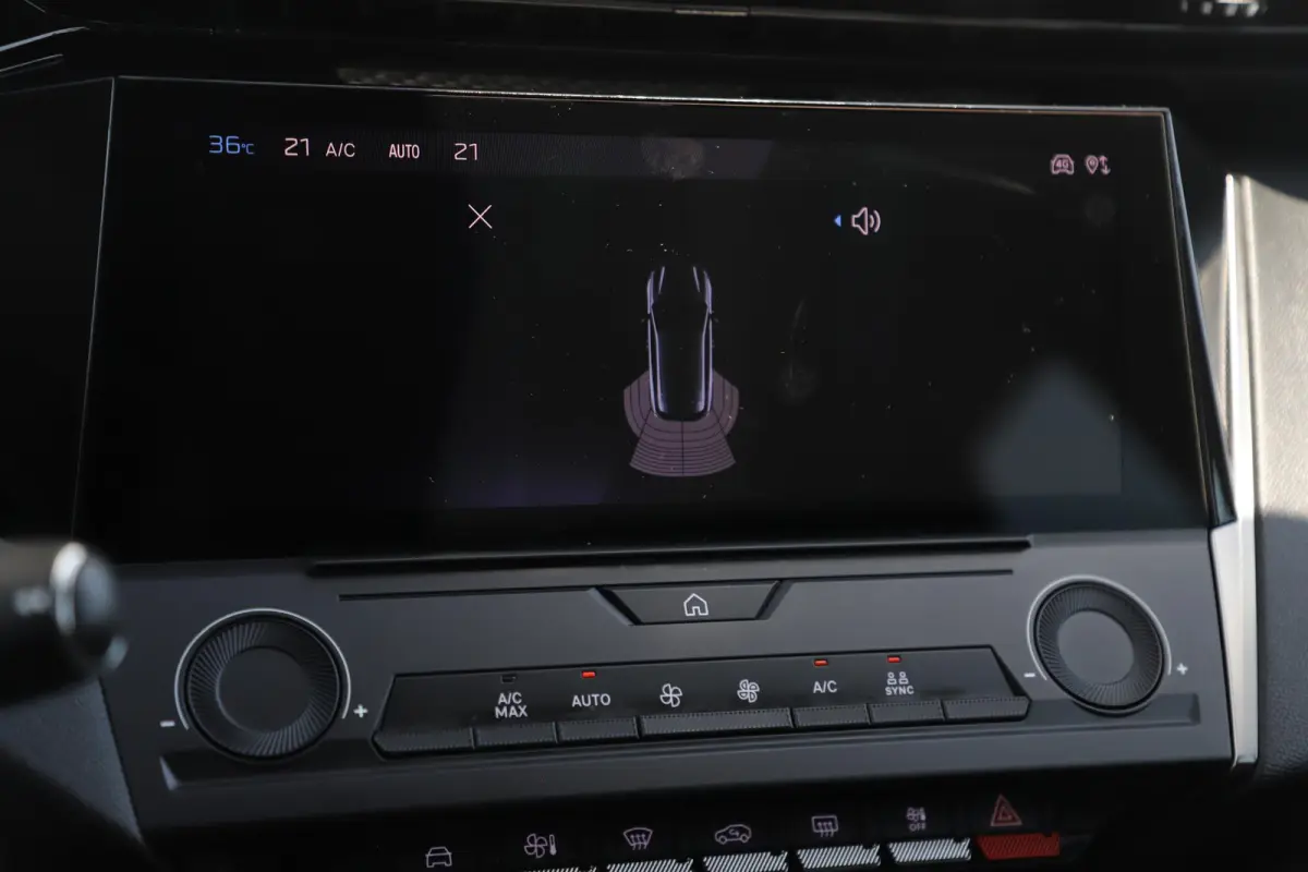 1.2 PureTech Active Pack Business 110PK Navigatie Carplay Android Climate Cruise Control
