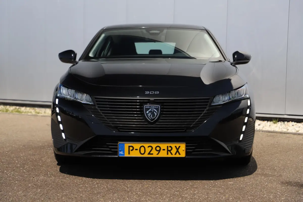 1.2 PureTech Active Pack Business 110PK Navigatie Carplay Android Climate Cruise Control