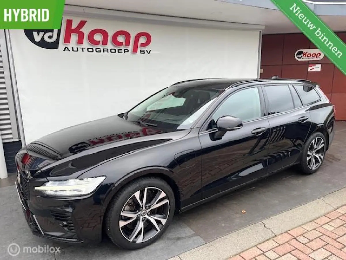 2.0 T6 Plug-in hybrid AWD Ultimate Dark