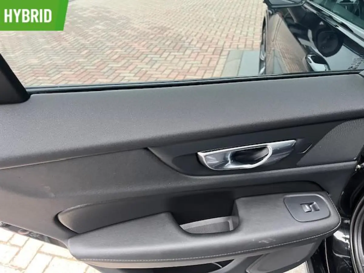 2.0 T6 Plug-in hybrid AWD Ultimate Dark
