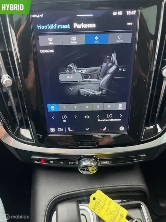 2.0 T6 Plug-in hybrid AWD Ultimate Dark
