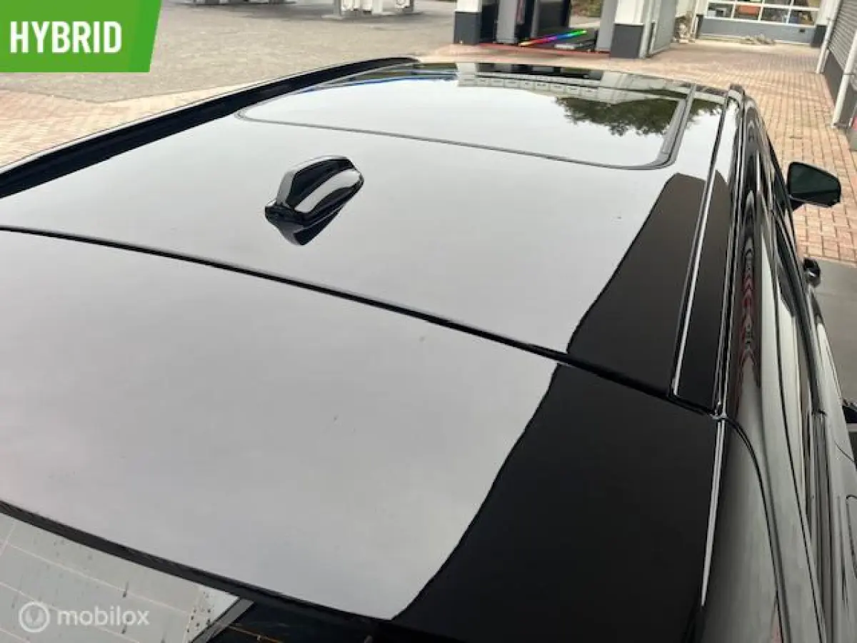 2.0 T6 Plug-in hybrid AWD Ultimate Dark