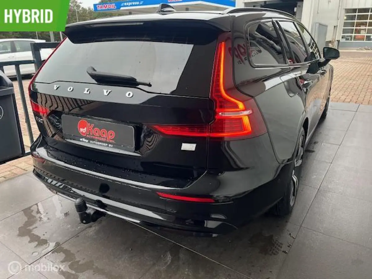 2.0 T6 Plug-in hybrid AWD Ultimate Dark