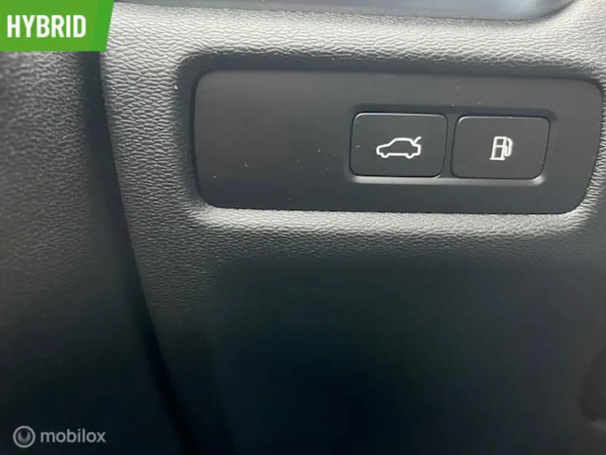 2.0 T6 Plug-in hybrid AWD Ultimate Dark