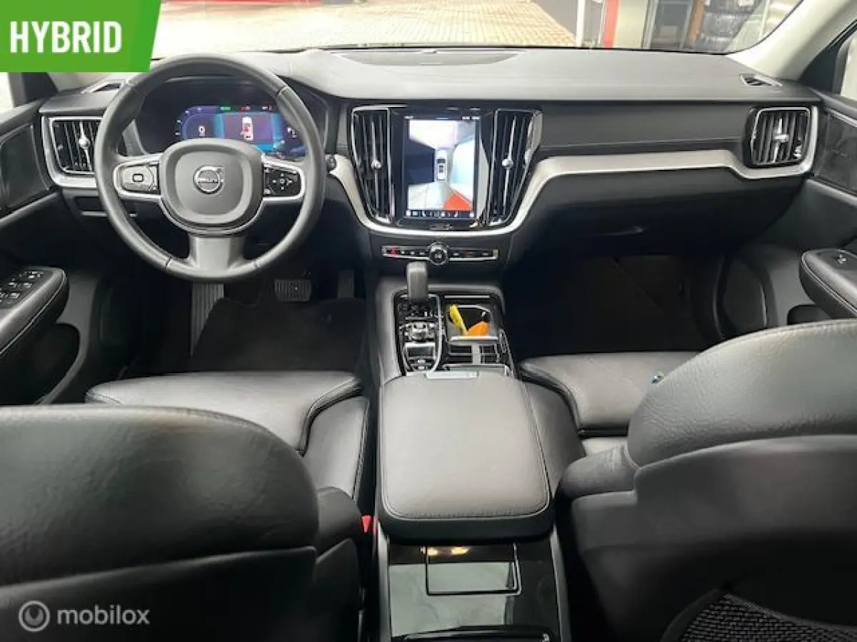 2.0 T6 Plug-in hybrid AWD Ultimate Dark