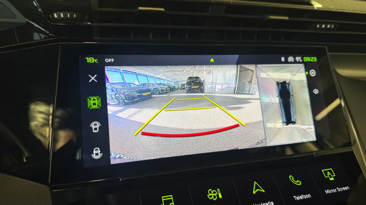 1.2 HYBRID 136PK GT PACK AUTOMAAT / NAVI / LEDER / CLIMA / PDC / 18" LMV / CAMERA / KEYLESS / FULL-LED / BLUETOOTH / ADAPT. CRUISECONTROL / 1E EIGENAAR / NIEUWSTAAT !!