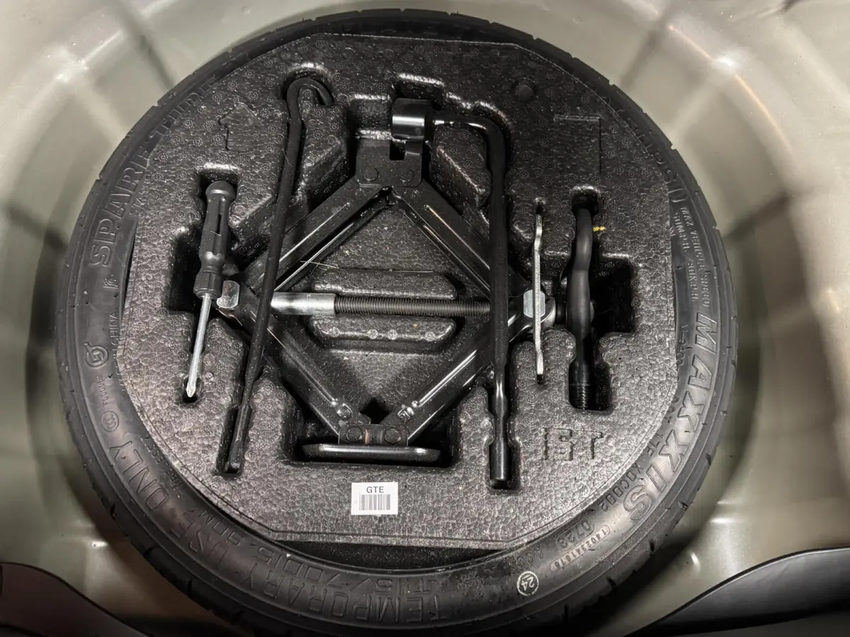 1.0 DPi ComfortLine Airco-Cr.contr-Carplay-Camera-Lm14''velgen-Elek.ramen-Elek.spiegels