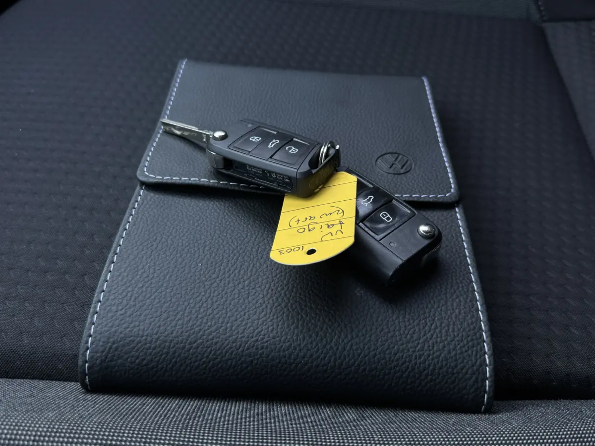 TSI 95PK LIFE BUSINESS CARPLAY/PDC/STOELVERW.