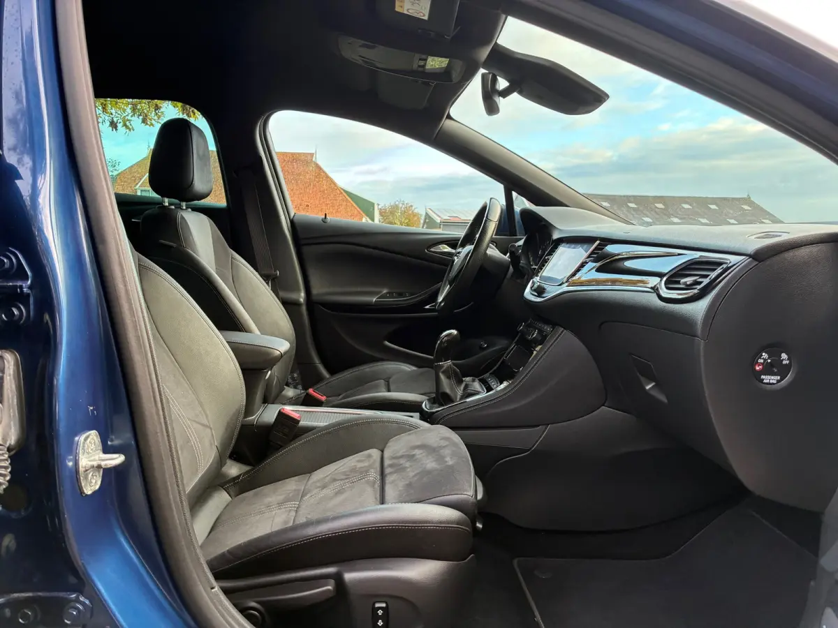 1.2 Launch Edition | 2e Eigenaar + Luxe uitvoering + Goed onderhouden nu € 9.975,-!!!