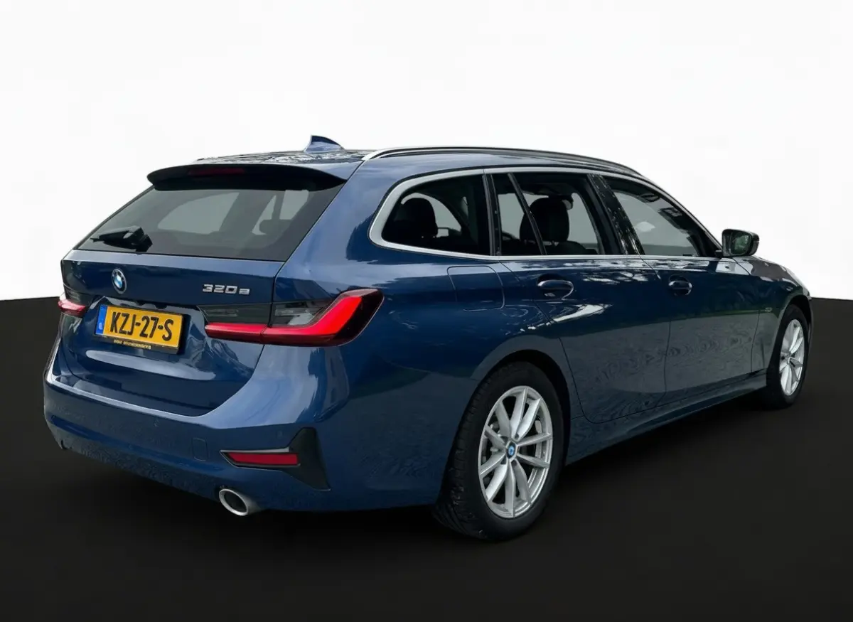 320e HYBRID AUT. BUSINESS SPORT LEDER/CAMERA/CARPLAY