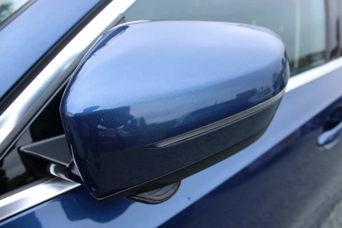 320e HYBRID AUT. BUSINESS SPORT LEDER/CAMERA/CARPLAY