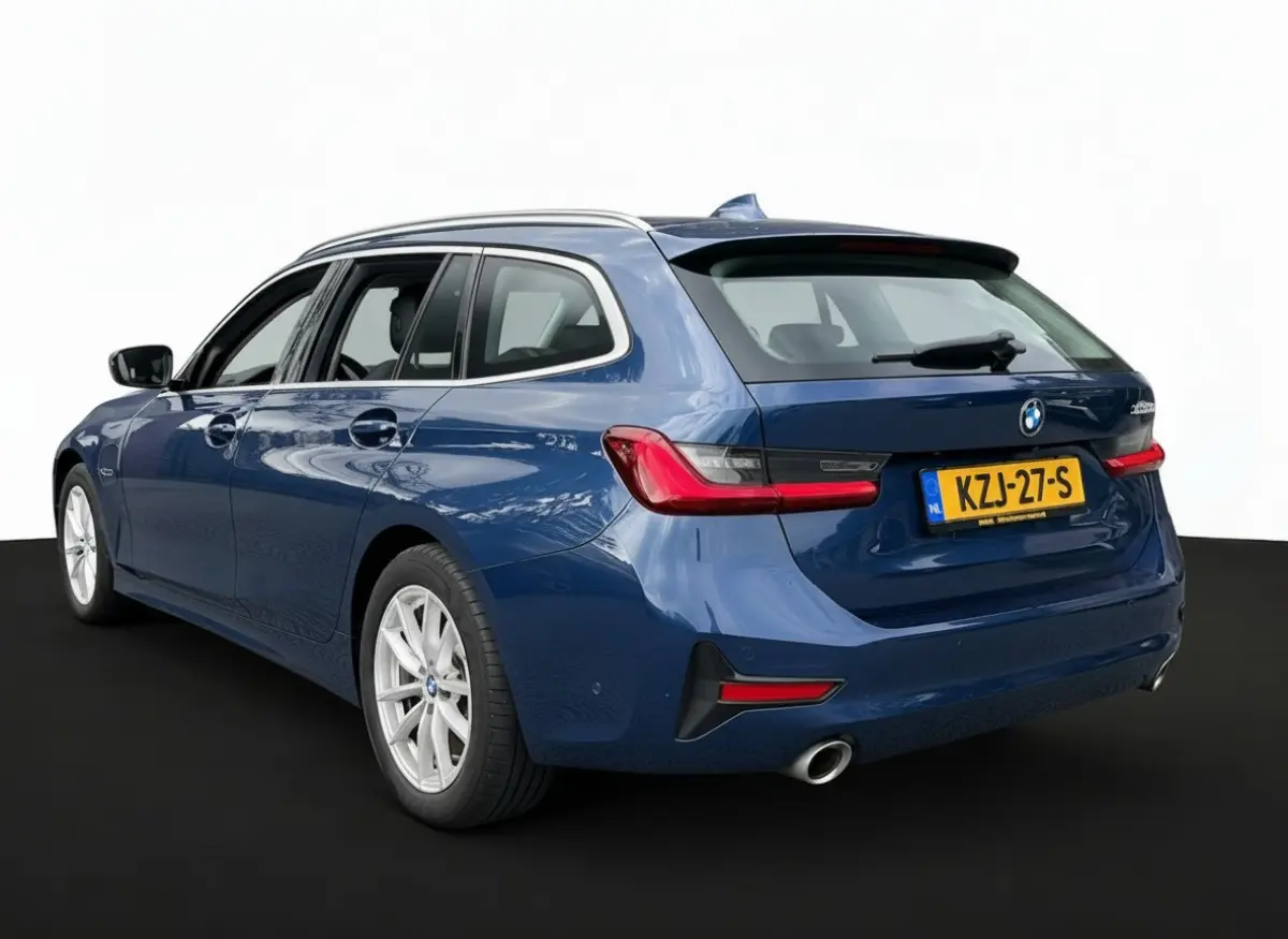 320e HYBRID AUT. BUSINESS SPORT LEDER/CAMERA/CARPLAY
