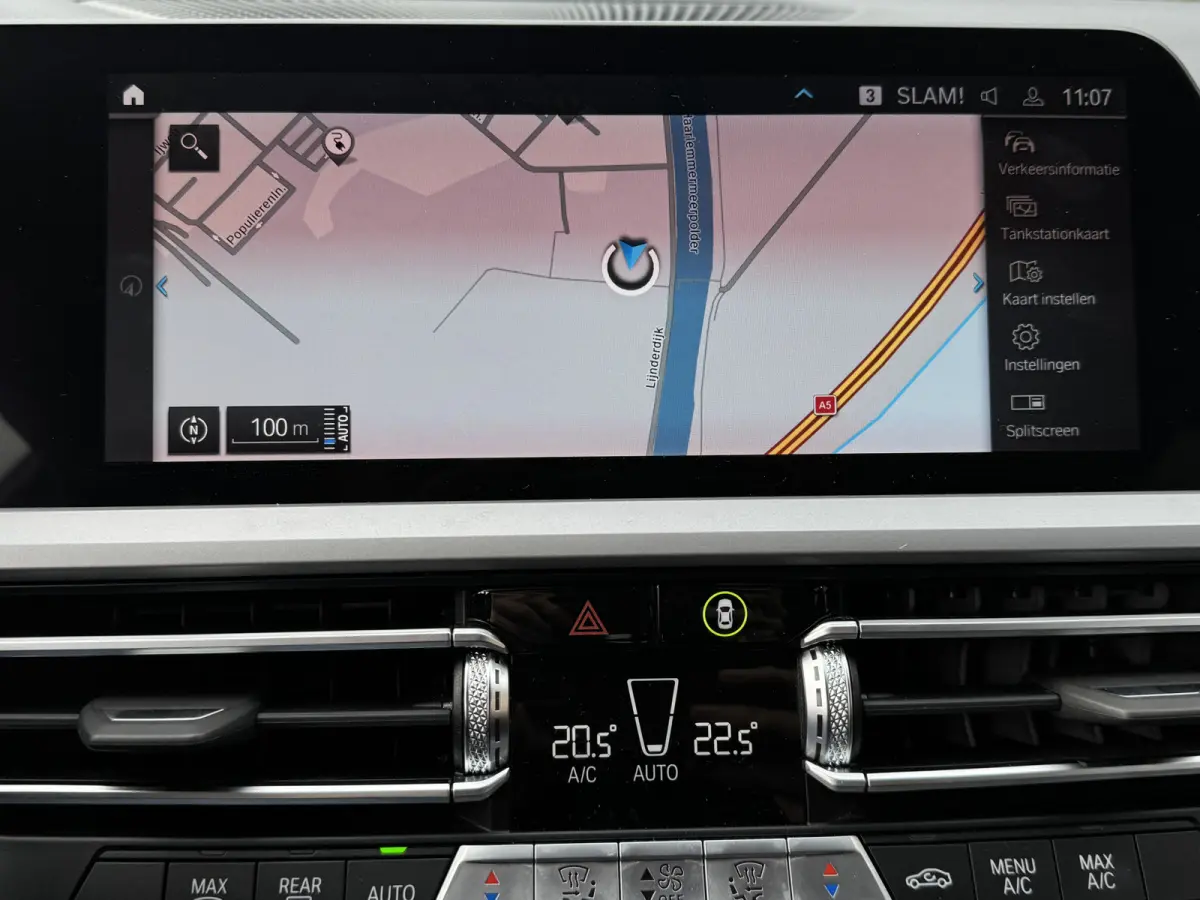 320e HYBRID AUT. BUSINESS SPORT LEDER/CAMERA/CARPLAY