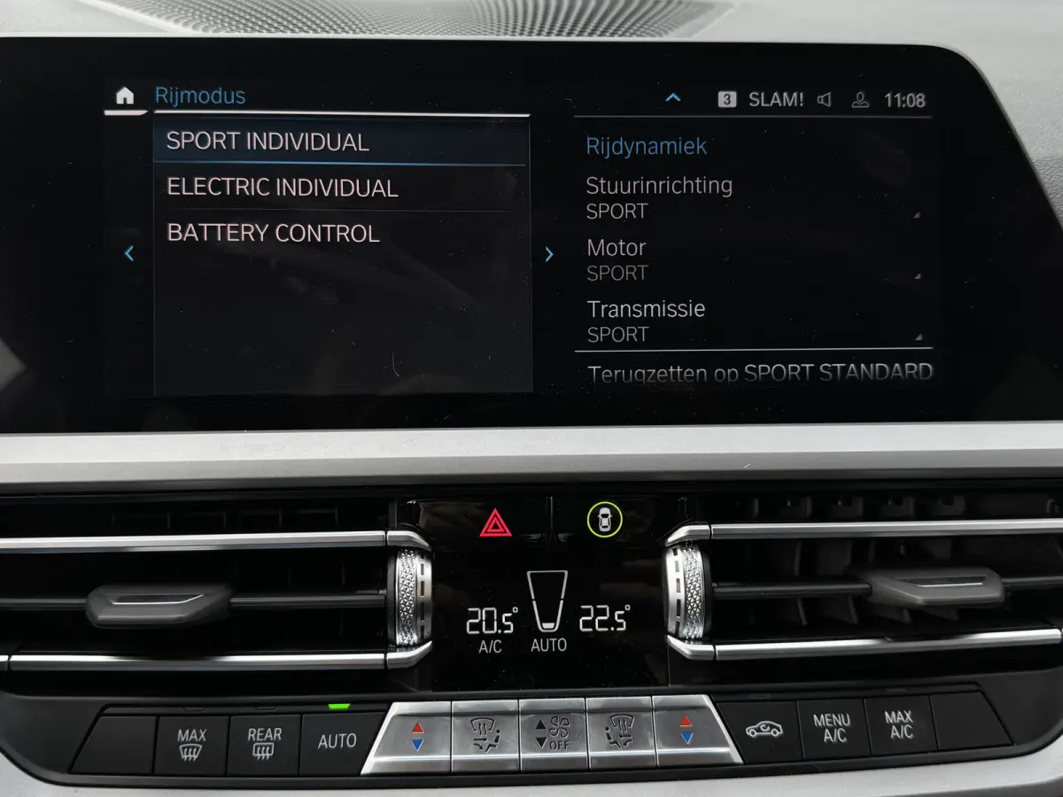 320e HYBRID AUT. BUSINESS SPORT LEDER/CAMERA/CARPLAY