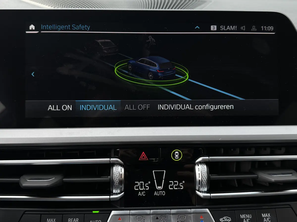 320e HYBRID AUT. BUSINESS SPORT LEDER/CAMERA/CARPLAY