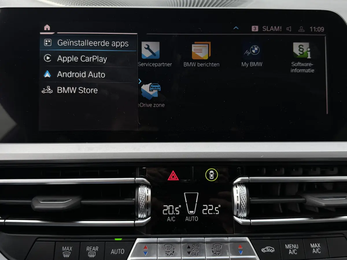 320e HYBRID AUT. BUSINESS SPORT LEDER/CAMERA/CARPLAY