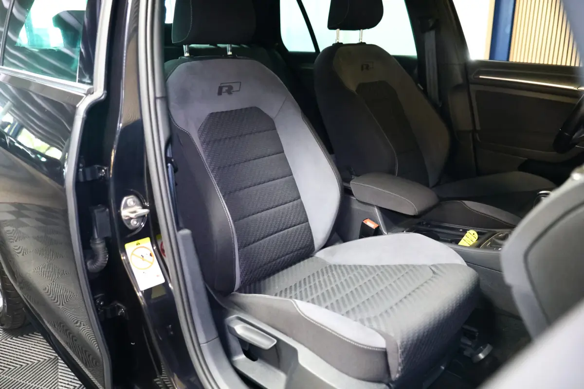 1.5 TSI Highline Business R DSG NAVI DYNAUDIO ACC CLIMA STOELVW LED '17