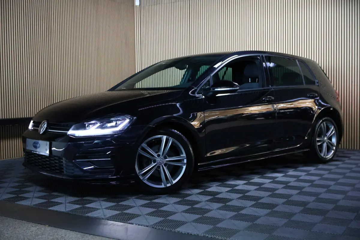1.5 TSI Highline Business R DSG NAVI DYNAUDIO ACC CLIMA STOELVW LED '17