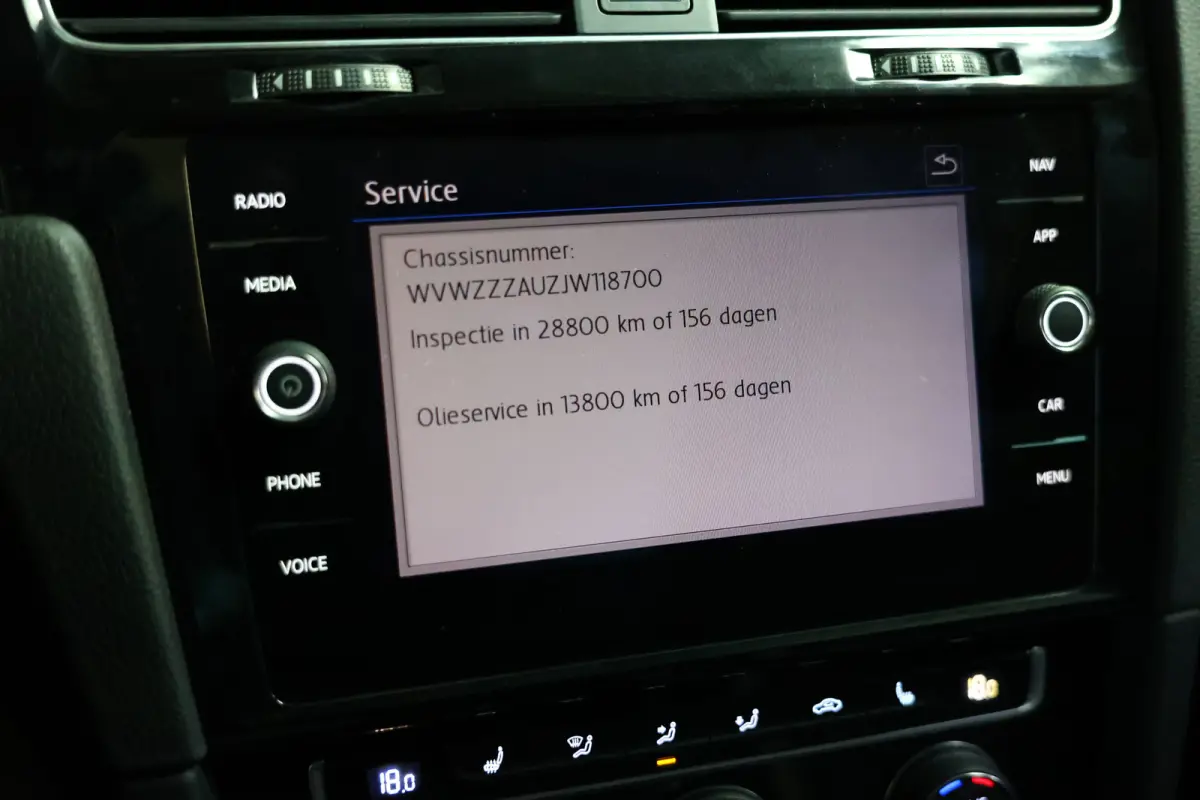 1.5 TSI Highline Business R DSG NAVI DYNAUDIO ACC CLIMA STOELVW LED '17
