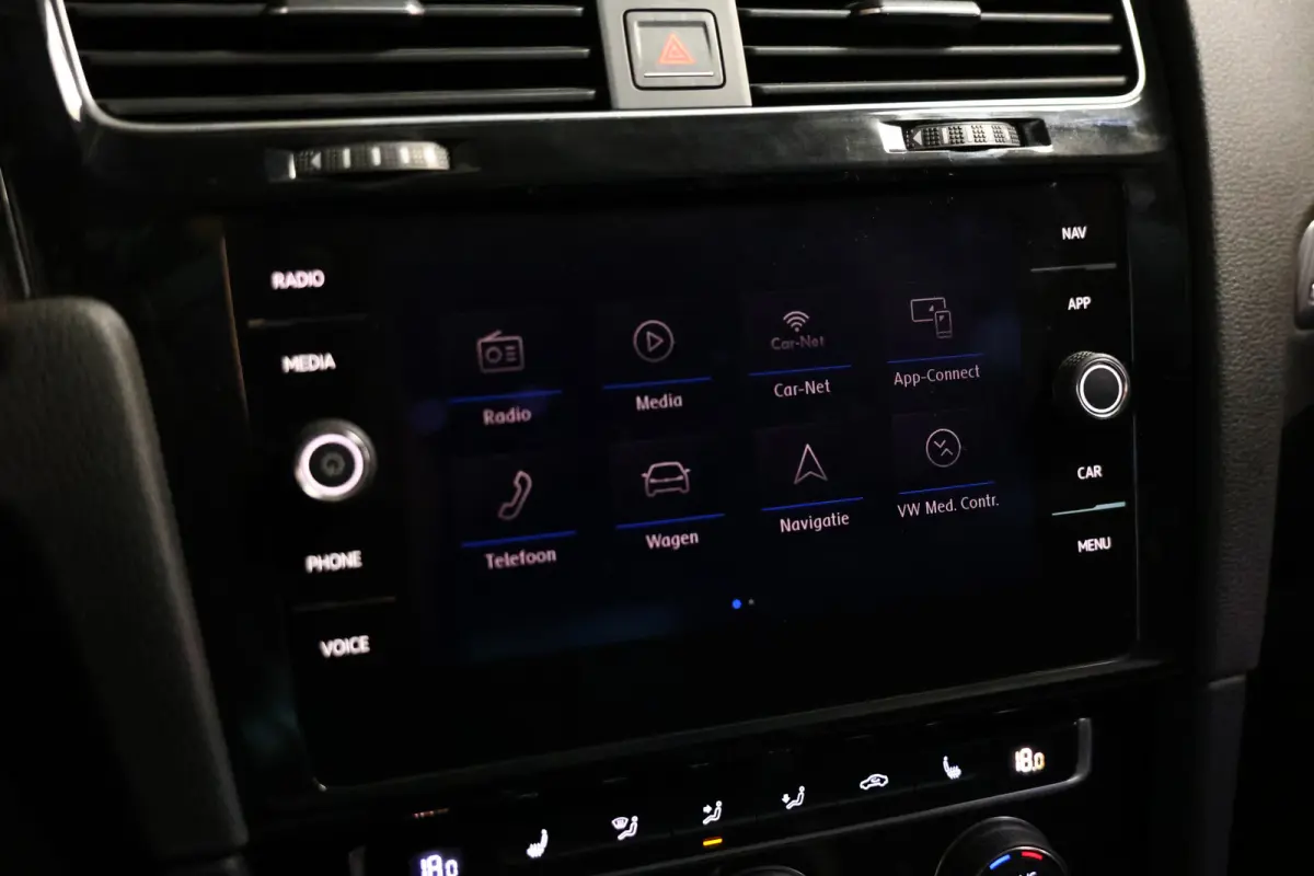 1.5 TSI Highline Business R DSG NAVI DYNAUDIO ACC CLIMA STOELVW LED '17