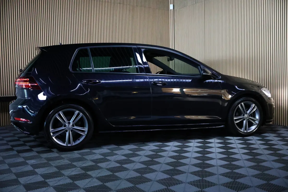 1.5 TSI Highline Business R DSG NAVI DYNAUDIO ACC CLIMA STOELVW LED '17