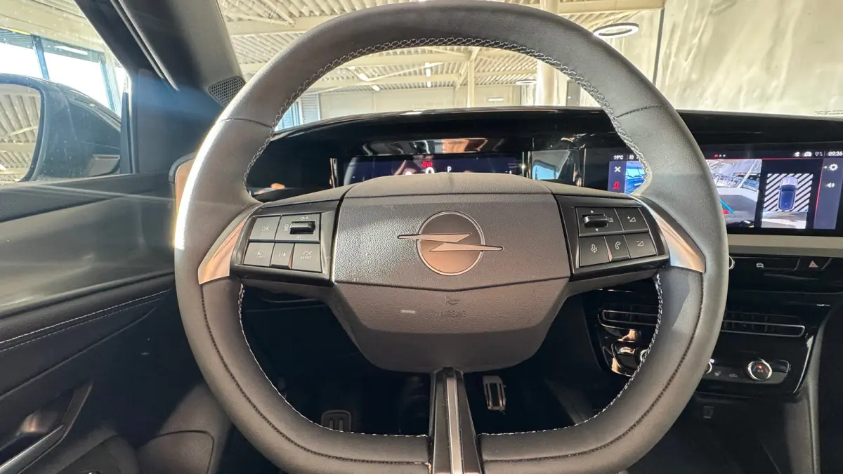 1.2 TURBO HYBRID 145PK GS / NAVI / LED-MATRIX / CLIMA / PDC / KEYLESS / CAMERA / APPLE CARPLAY / 17" LMV / ADAPT. CRUISECONTROL !!